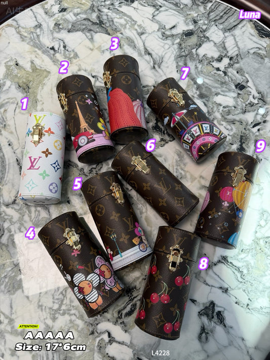 L4228      Luna     Perfume Box