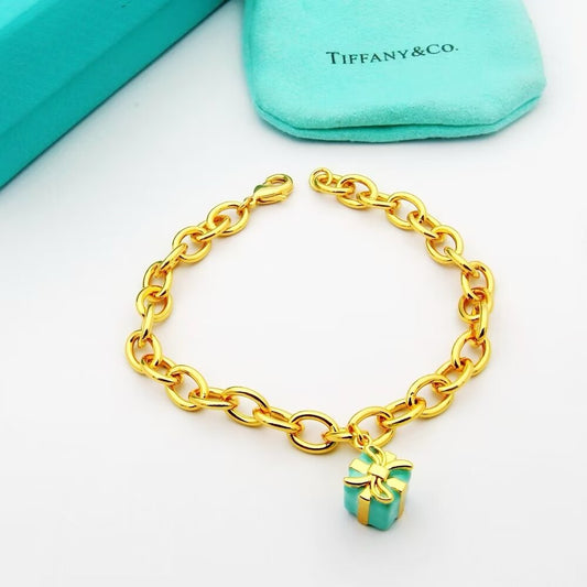 L3054 Luna Bracelet