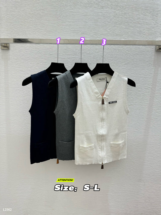 L2562   Luna   Clothing